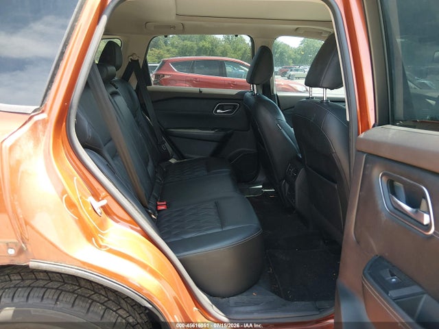 2021 Nissan Rogue Platinum Intelligent Awd მანქანა იყიდება აუქციონზე, vin: JN8AT3DD2MW303380, აუქციონის ნომერი: 45616051