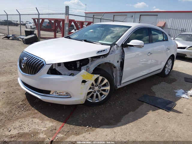 Buick Lacrosse Leather 2015 1G4GB5GR4FF328808 Image 2