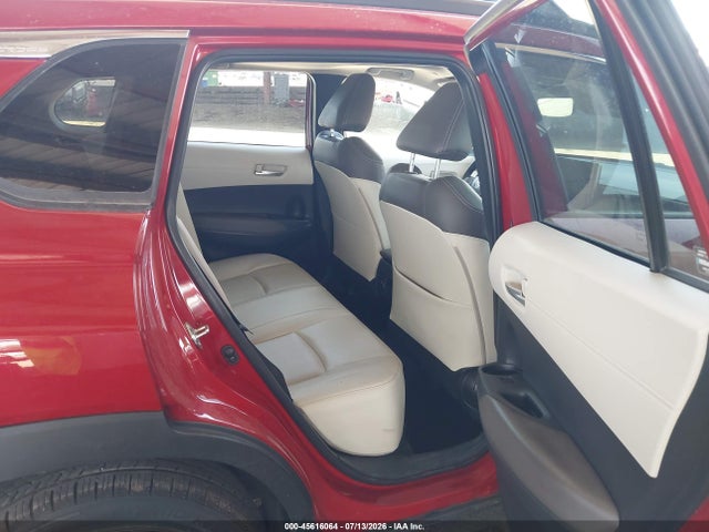 7MUDAABG7RV107674 Toyota Corolla Cross Xle