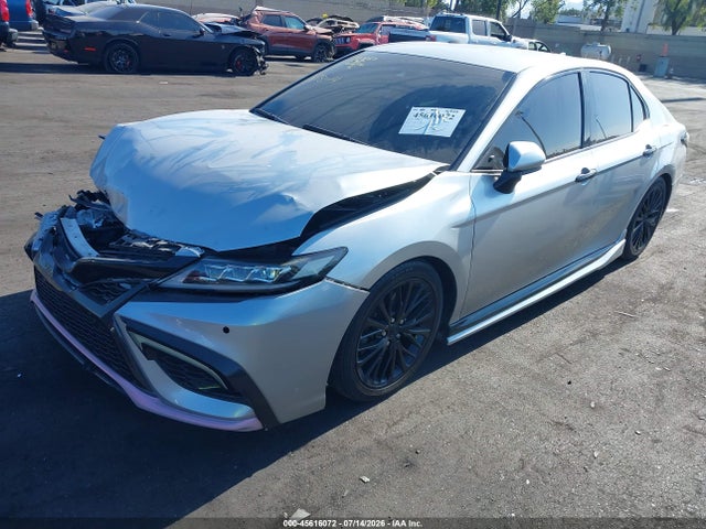 Toyota CAMRY SE 2020 4T1G11AKXLU874527 Image 2
