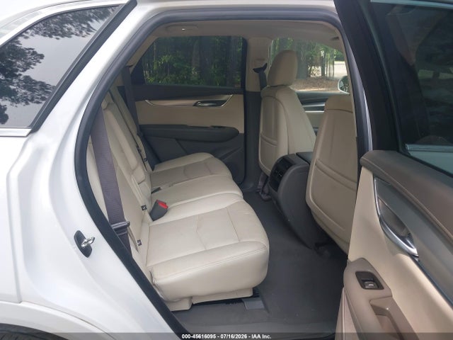 45616095 :رقم المزاد ، 1GYKNCRS6KZ152485 vin ، 2019 Cadillac Xt5 Luxury مزاد بيع