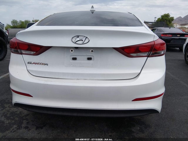 Hyundai ELANTRA SE 2017 5NPD84LF7HH140403 Image 16