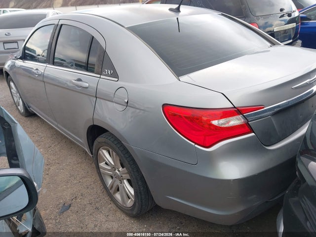 2013 Chrysler 200 Touring მანქანა იყიდება აუქციონზე, vin: 1C3CCBBB7DN542448, აუქციონის ნომერი: 45616150