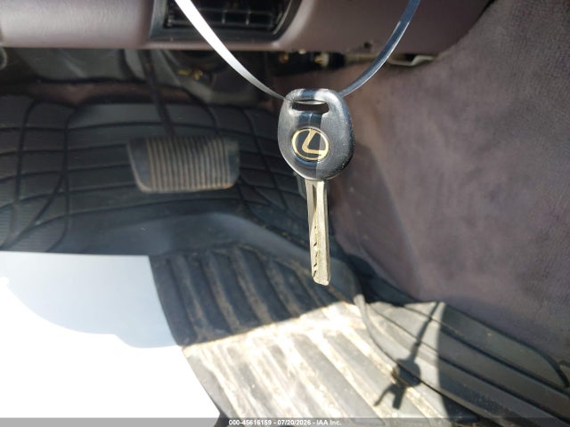 1994 Lexus Es 300 მანქანა იყიდება აუქციონზე, vin: JT8GK13TXR0055913, აუქციონის ნომერი: 45616159