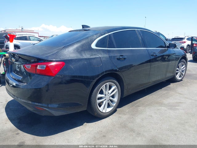 Chevrolet MALIBU LT 2018 1G1ZD5ST1JF150674 Image 4
