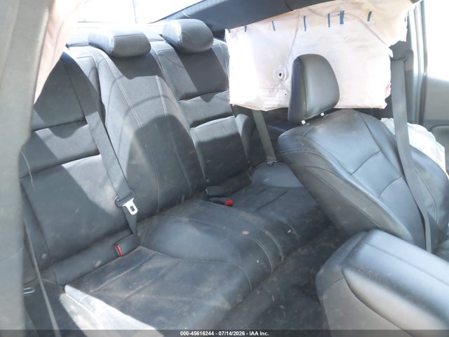 1HGCT2B04HA001592 Honda Accord Touring V6