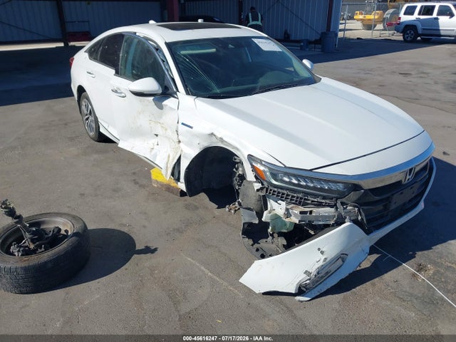 1HGCV3F99JA012831 Honda Accord Hybrid Touring