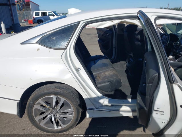 1HGCV3F99JA012831 Honda Accord Hybrid Touring