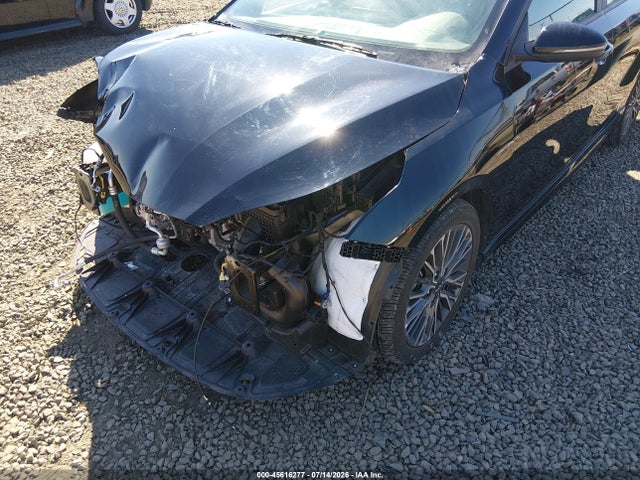 2024 Kia Forte Gt-line მანქანა იყიდება აუქციონზე, vin: 3KPF54ADXRE757741, აუქციონის ნომერი: 45616277
