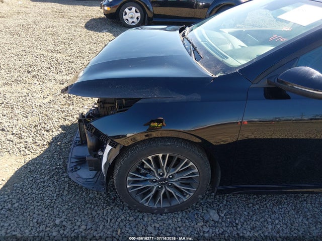2024 Kia Forte Gt-line მანქანა იყიდება აუქციონზე, vin: 3KPF54ADXRE757741, აუქციონის ნომერი: 45616277