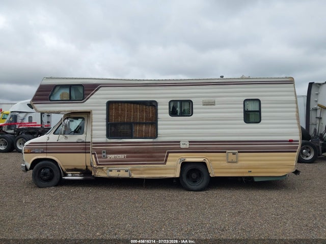 Продажа на аукционе авто 1984 Chevrolet G30, vin: 2GBJG31M4E4176793, номер лота: 45616314