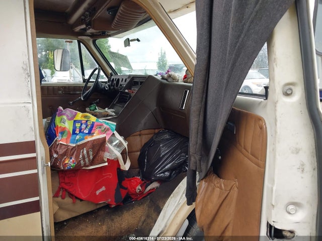 Продажа на аукционе авто 1984 Chevrolet G30, vin: 2GBJG31M4E4176793, номер лота: 45616314