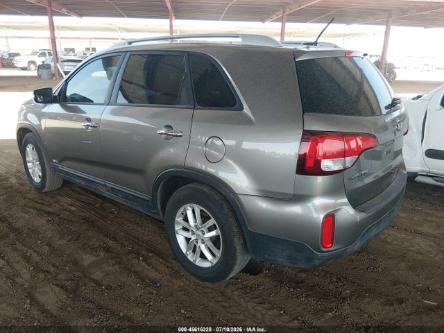 5XYKTDA73FG554218 KIA Sorento Lx V6