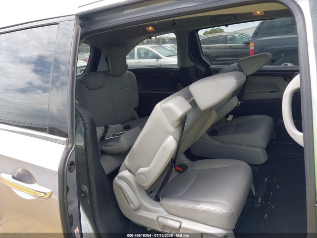 5FNRL6H94JB009372 Honda Odyssey Elite