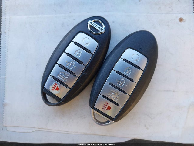 1N4AA6AP0JC386098 Nissan Maxima 3.5 Sl