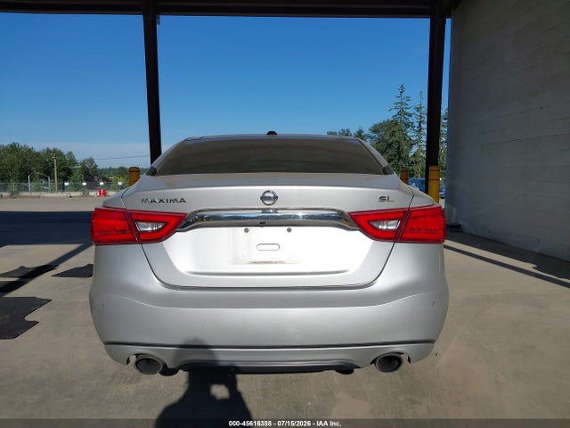 1N4AA6AP0JC386098 Nissan Maxima 3.5 Sl