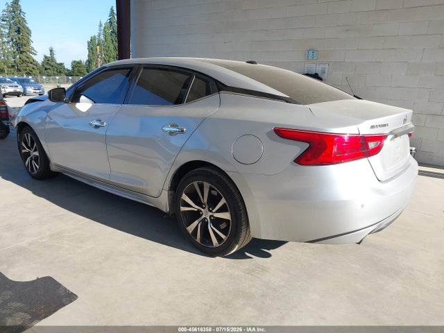 1N4AA6AP0JC386098 Nissan Maxima 3.5 Sl