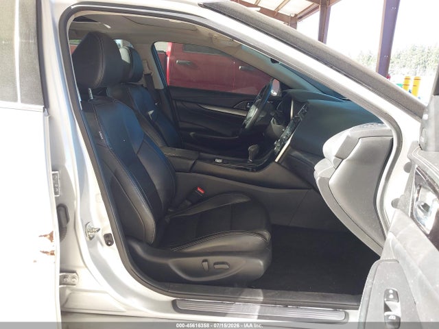 1N4AA6AP0JC386098 Nissan Maxima 3.5 Sl