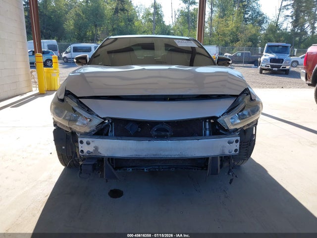 1N4AA6AP0JC386098 Nissan Maxima 3.5 Sl