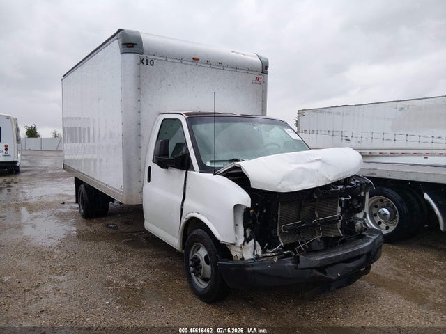 45616462 :رقم المزاد ، 1GB3G4BG1D1136538 vin ، 2013 Chevrolet Express Cutaway 3500 مزاد بيع