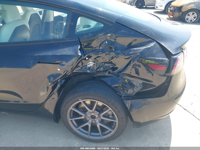 45616466 :رقم المزاد ، 5YJ3E1EA5MF850770 vin ، 2021 Tesla Model 3 Standard Range Plus Rear-wheel Drive مزاد بيع