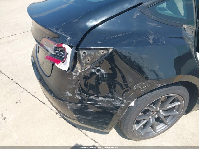 45616466 :رقم المزاد ، 5YJ3E1EA5MF850770 vin ، 2021 Tesla Model 3 Standard Range Plus Rear-wheel Drive مزاد بيع