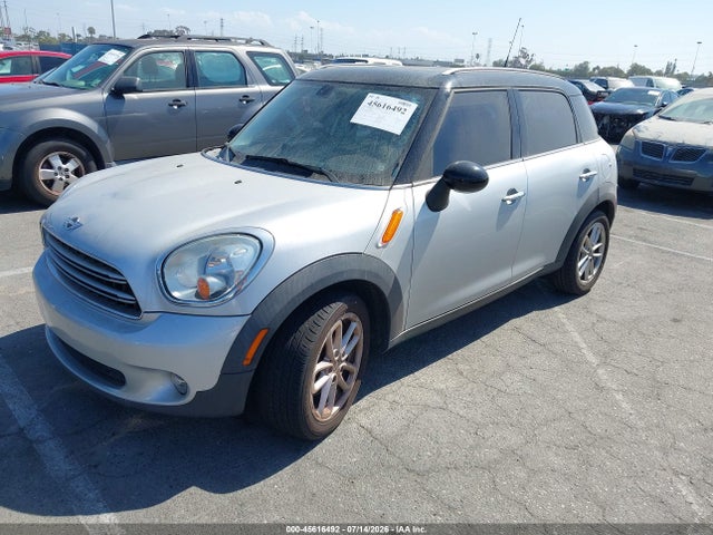 Mini Countryman Cooper 2015 WMWZB3C57FWR45167 Image 2