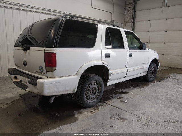 Продажа на аукционе авто 1999 Chevrolet Blazer Trailblazer, vin: 1GNDT13W2X2233060, номер лота: 45616511