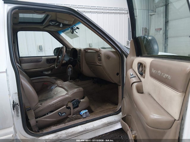 Продажа на аукционе авто 1999 Chevrolet Blazer Trailblazer, vin: 1GNDT13W2X2233060, номер лота: 45616511
