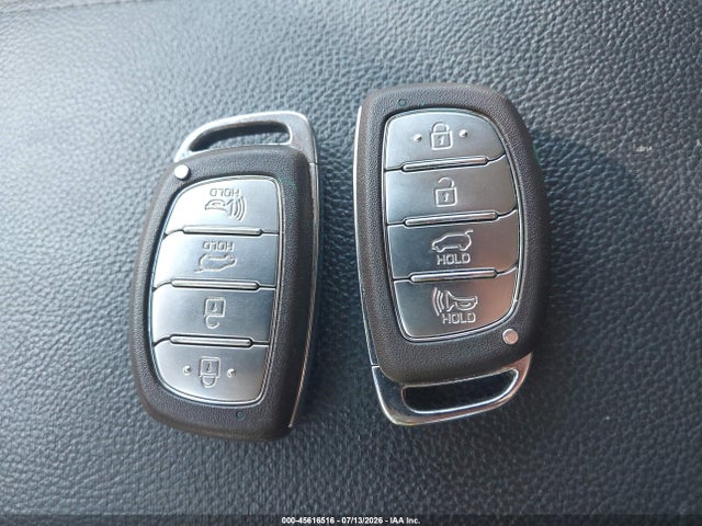 2018 Hyundai Tucson Limited მანქანა იყიდება აუქციონზე, vin: KM8J3CA26JU820215, აუქციონის ნომერი: 45616516