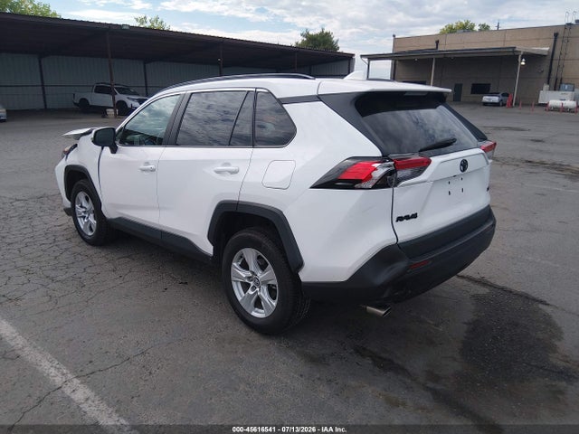Toyota Rav4 Xle 2020 2T3W1RFV5LW074125 Image 3