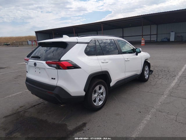 Toyota Rav4 Xle 2020 2T3W1RFV5LW074125 Image 4