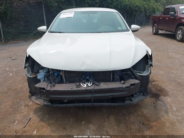 1VWAT7A31GC062722 Volkswagen Passat 1.8t S