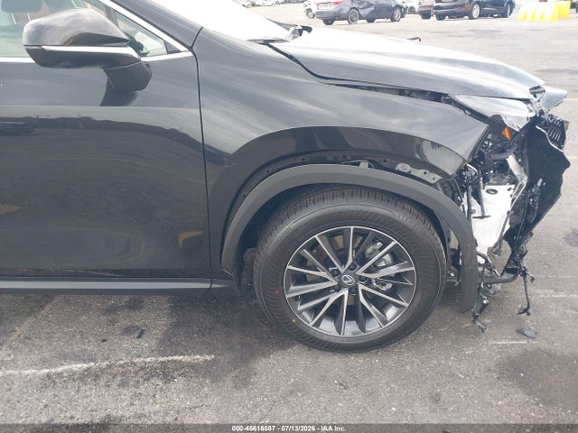 2T2GKCEZ8TC076704 Lexus Nx 350h Premium