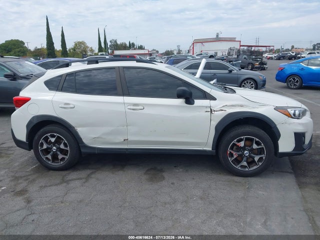 Subaru Crosstrek 2.0i Premium 2018 JF2GTABC5J9250058 Image 13