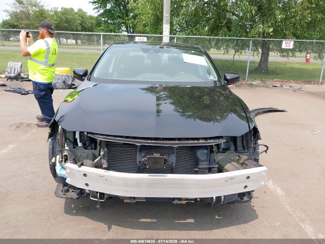 45616635 :رقم المزاد ، 19UDE2F75KA014512 vin ، 2019 Acura Ilx Premium Package/technology Package مزاد بيع