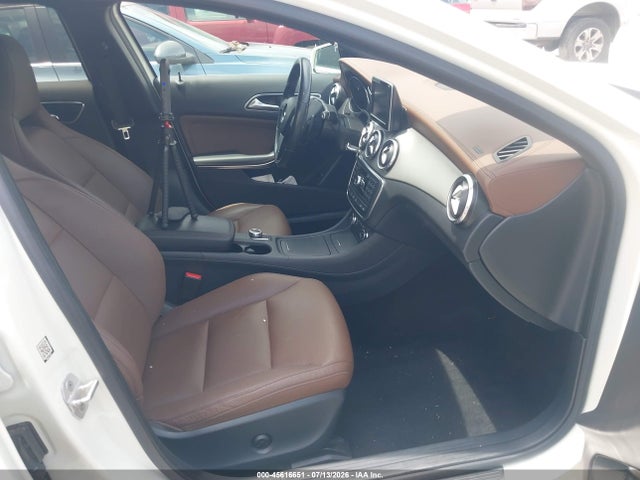 Aukcja sprzedaży 2015 Mercedes-benz Gla 250 4matic, vin: WDCTG4GB8FJ127681, numer aukcji: 45616651