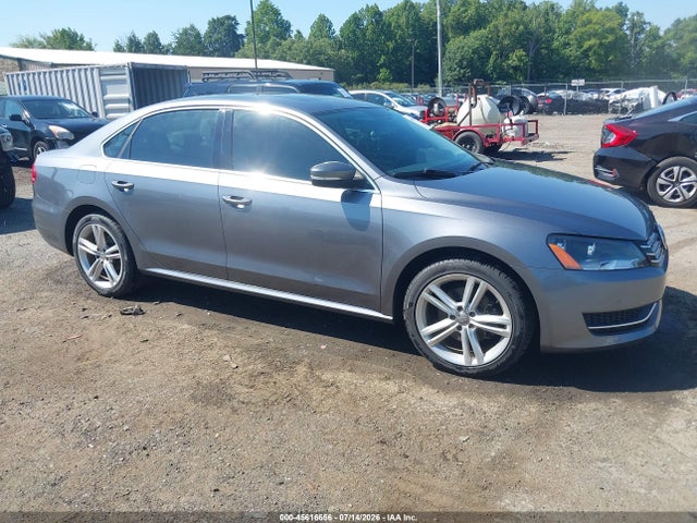 45616656 :رقم المزاد ، 1VWBV7A39FC034003 vin ، 2015 Volkswagen Passat 2.0l Tdi Se مزاد بيع
