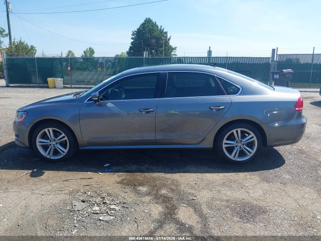 Продаж на аукціоні авто 2015 Volkswagen Passat 2.0l Tdi Se, vin: 1VWBV7A39FC034003, номер лоту: 45616656