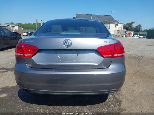 Продаж на аукціоні авто 2015 Volkswagen Passat 2.0l Tdi Se, vin: 1VWBV7A39FC034003, номер лоту: 45616656