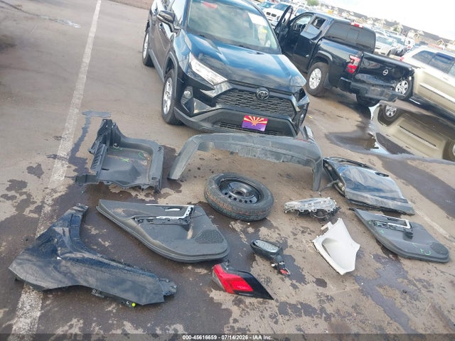 Toyota Rav4 Xle 2020 JTMW1RFV3LJ020191 Image 12