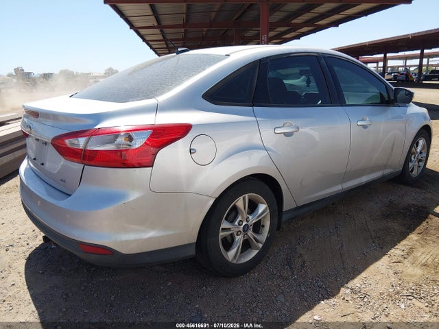 Ford FOCUS SE 2014 1FADP3F23EL374718 Image 4