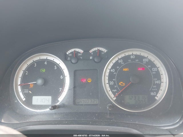 2004 Volkswagen Jetta Gls 2.0l მანქანა იყიდება აუქციონზე, vin: 3VWSK69M94M055025, აუქციონის ნომერი: 45616703