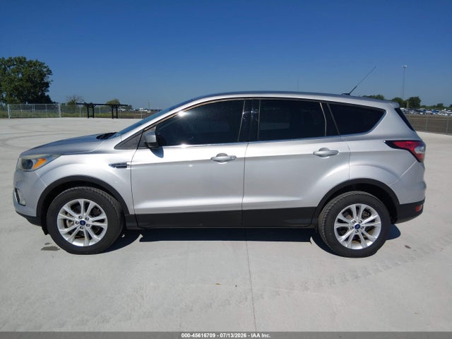 1FMCU9GD7HUE50372 Ford ESCAPE SE
