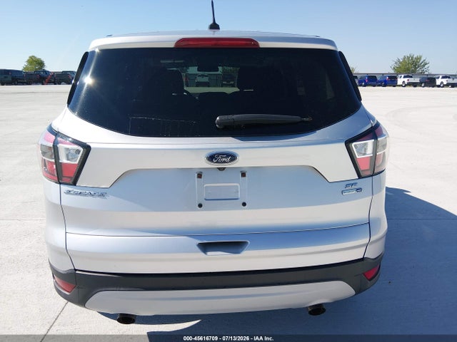 1FMCU9GD7HUE50372 Ford ESCAPE SE