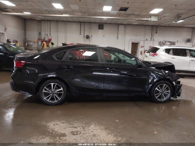 45616719 :رقم المزاد ، 3KPF24AD0PE538289 vin ، 2023 Kia Forte Lxs مزاد بيع
