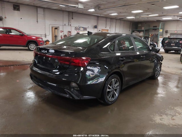 45616719 :رقم المزاد ، 3KPF24AD0PE538289 vin ، 2023 Kia Forte Lxs مزاد بيع
