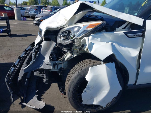 KIA SOUL + 2016 KNDJP3A51G7295896 Image 12