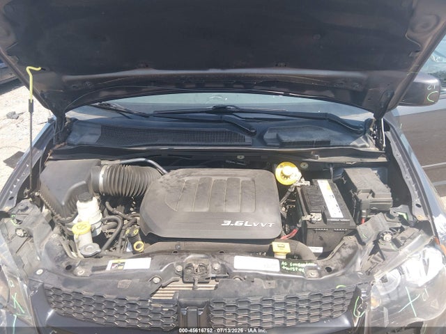 45616752 :رقم المزاد ، 2C4RDGBG1GR400146 vin ، 2016 Dodge Grand Caravan Se Plus مزاد بيع