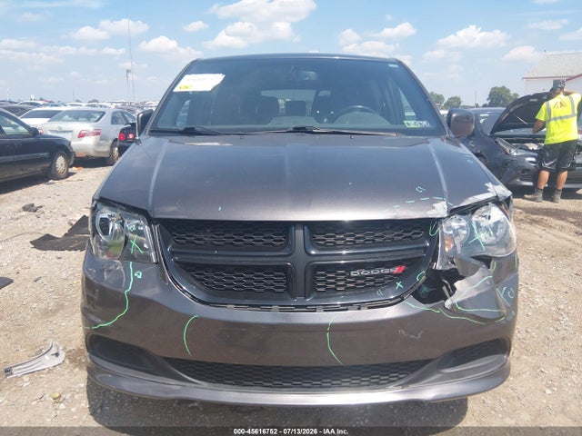 45616752 :رقم المزاد ، 2C4RDGBG1GR400146 vin ، 2016 Dodge Grand Caravan Se Plus مزاد بيع